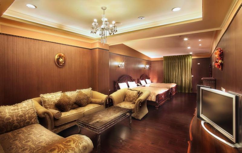 هتل Huis Ten Bosch