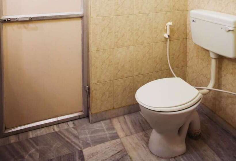 Hotel Lee Garden, Near Blue Flag Beach, Puri