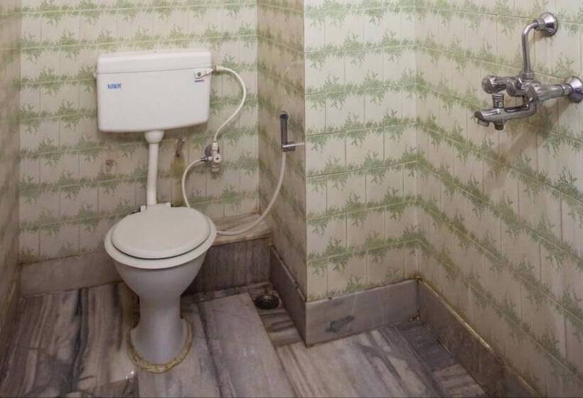 Hotel Lee Garden, Near Blue Flag Beach, Puri