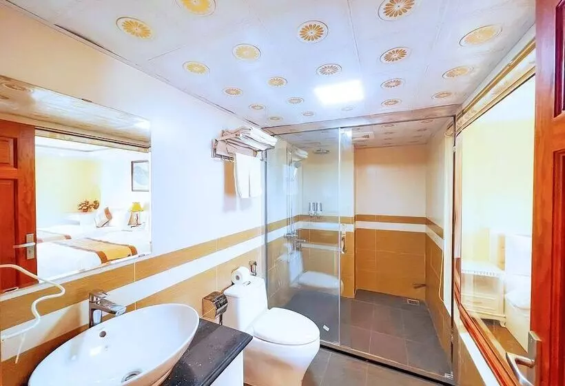 هتل New Epoch Sapa