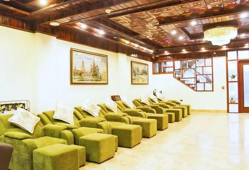 هتل New Epoch Sapa