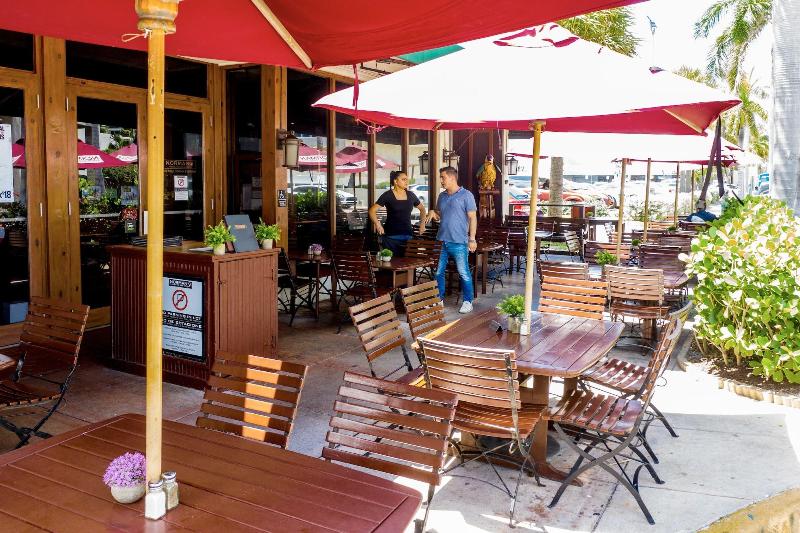 Norman S Hotel And Dining