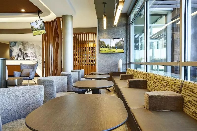 Hotelli Springhill Suites By Marriott Springfield North