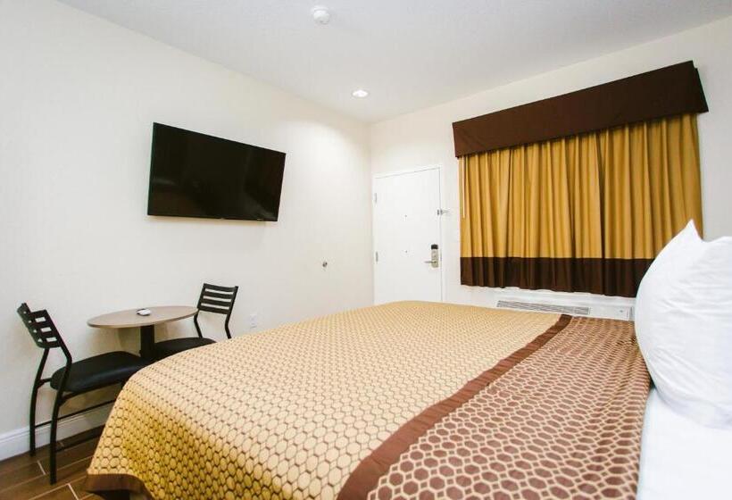 모텔 Scottish Inn & Suites