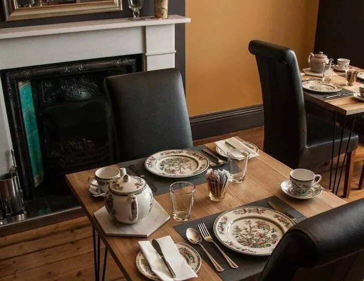 Aldersyde Bed And Breakfast