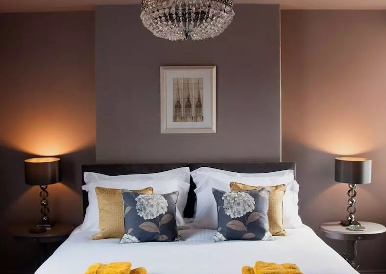 Aldersyde Bed And Breakfast