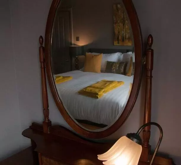 Aldersyde Bed And Breakfast