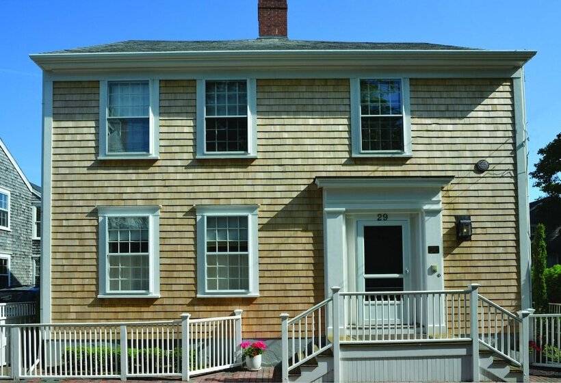 تختخواب و صبحانه 29 India House