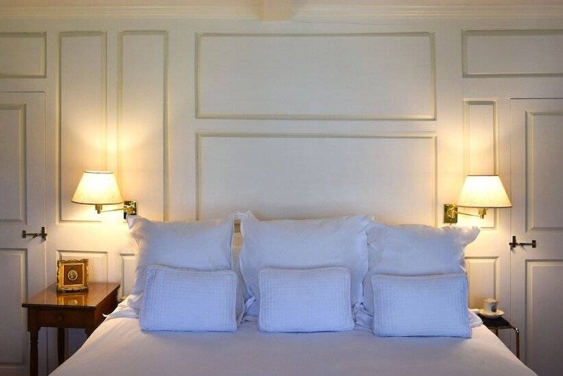 تختخواب و صبحانه 29 India House