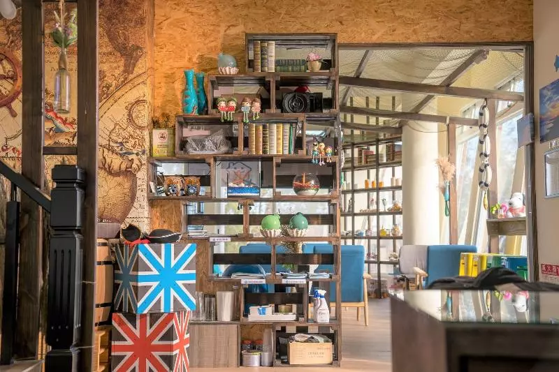 تختخواب و صبحانه Starrysky Family