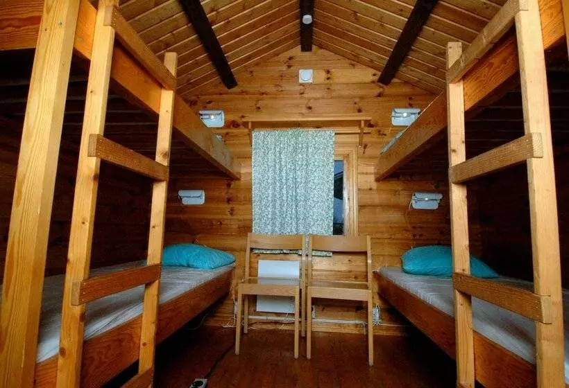 Aamiaismajoitus (B&B) Klintagårdens Stugby