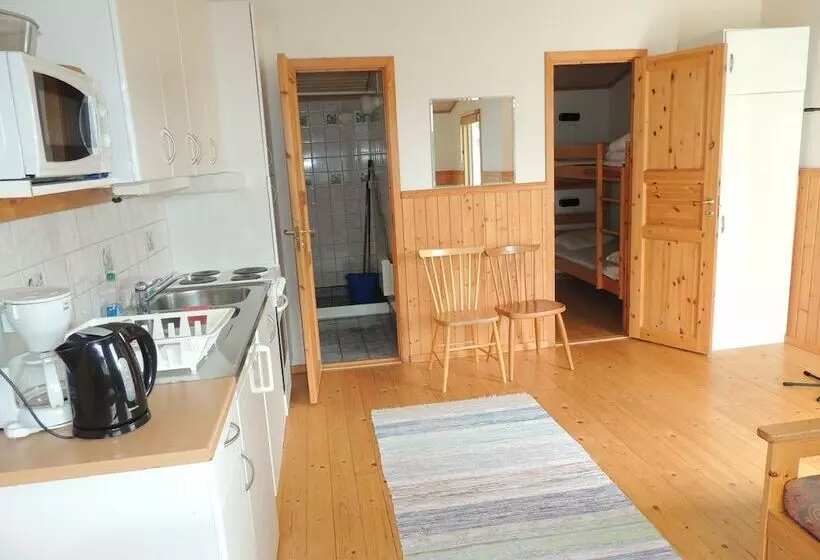 Aamiaismajoitus (B&B) Klintagårdens Stugby