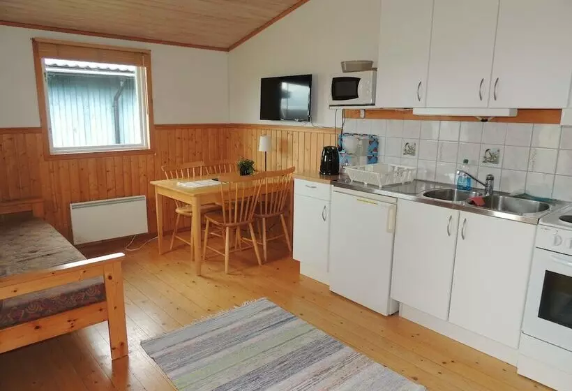 Aamiaismajoitus (B&B) Klintagårdens Stugby