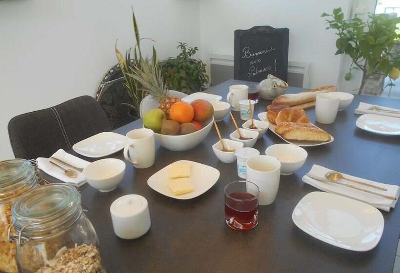 Bed and Breakfast Maison D Hotes Les Palmiers
