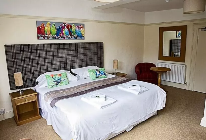 Aamiaismajoitus (B&B) The White Bear