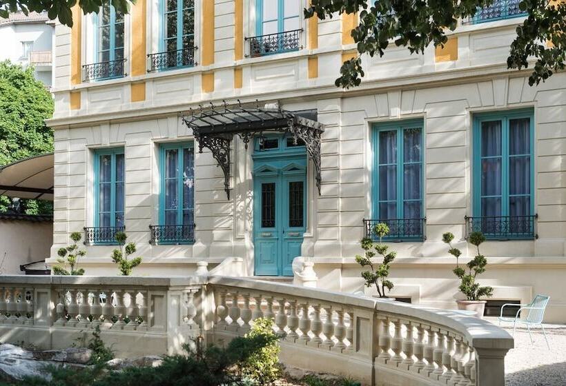 Bed and Breakfast Villa 216