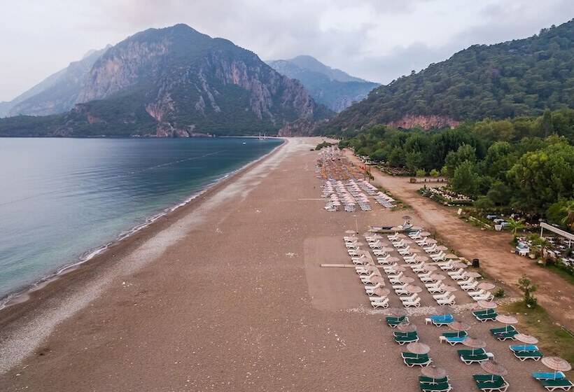 مبيت وإفطار Villa Lukka