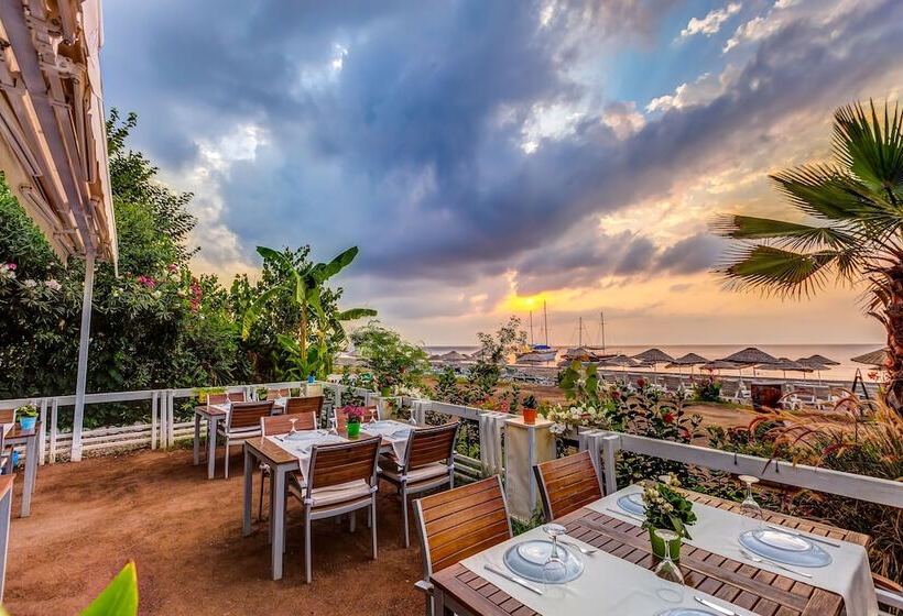 مبيت وإفطار Villa Lukka