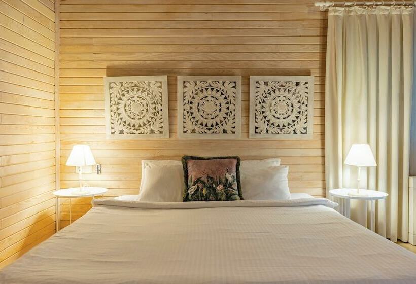 مبيت وإفطار Villa Lukka