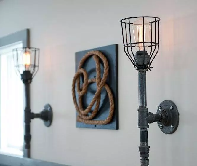 Hostelli Mad River Barn