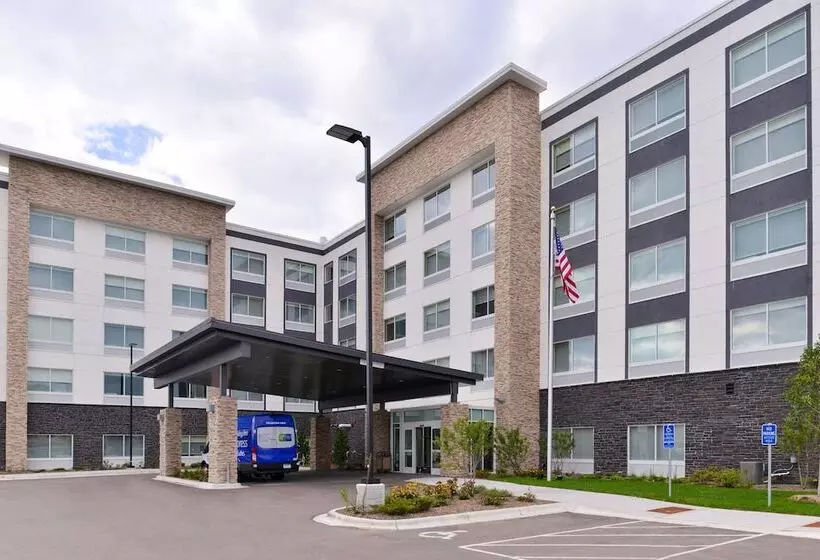 Hotelli Holiday Inn Express & Suites   Mall Of America   Msp Airport, An Ihg