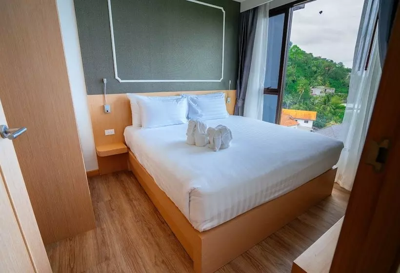 Hotelli The Aristo Beach Resort
