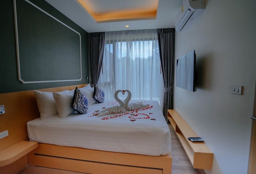 Hotel The Aristo Beach Resort