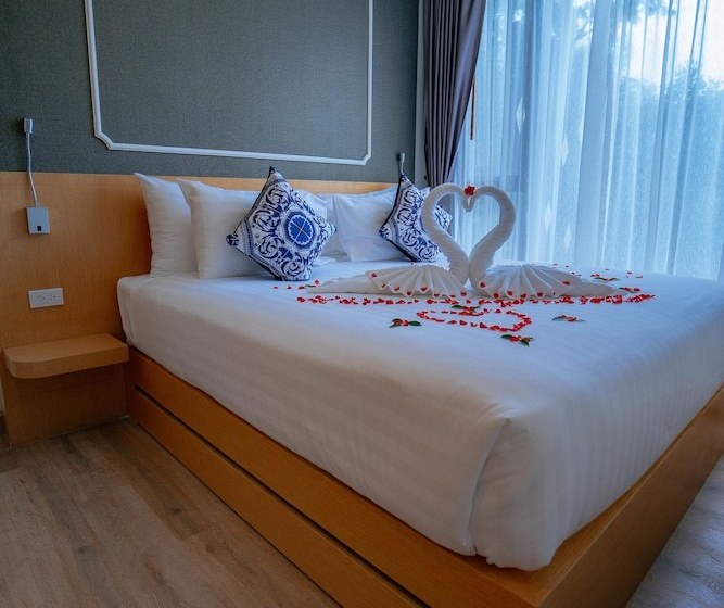 Hotel The Aristo Beach Resort