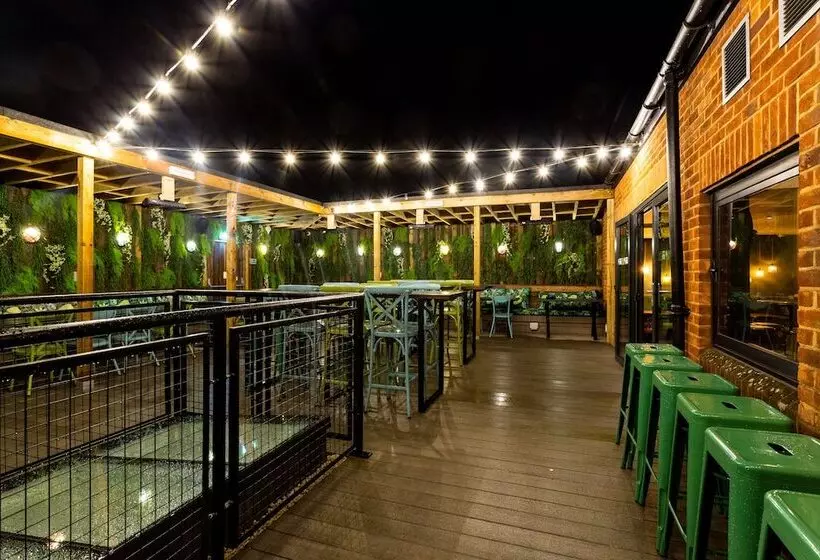 Hotelli The Market House