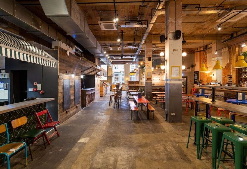 호텔 The Market House