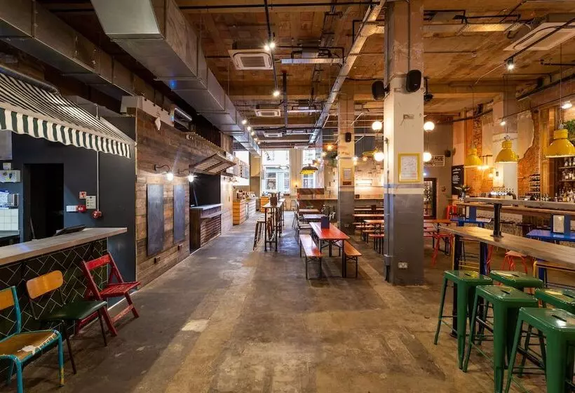 Hotelli The Market House