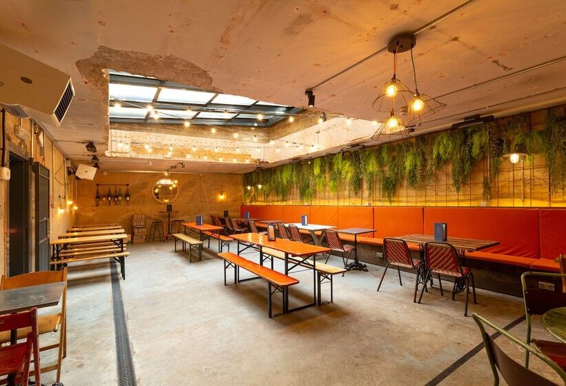 호텔 The Market House