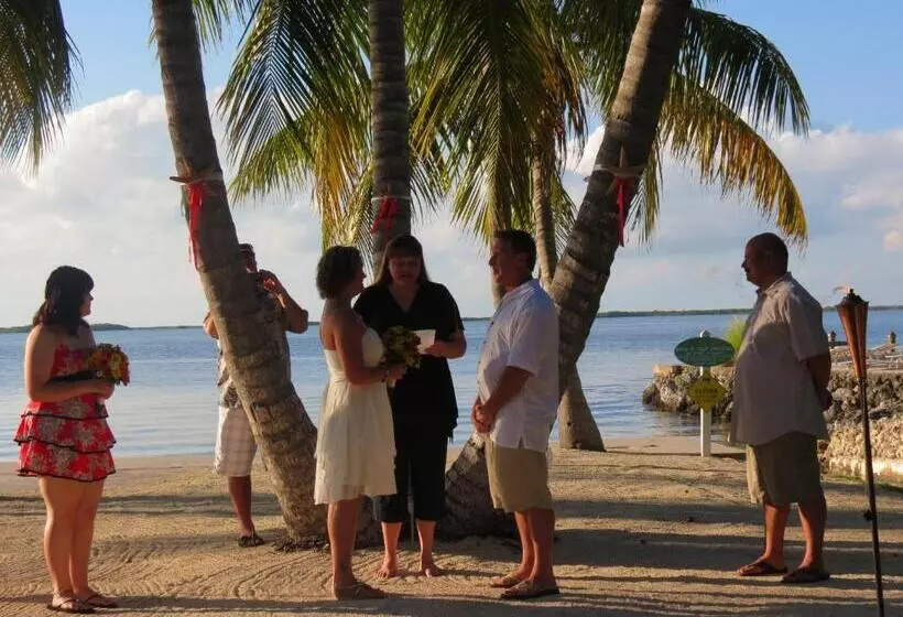 پانسیون Coconut Bay Resort   Key Largo