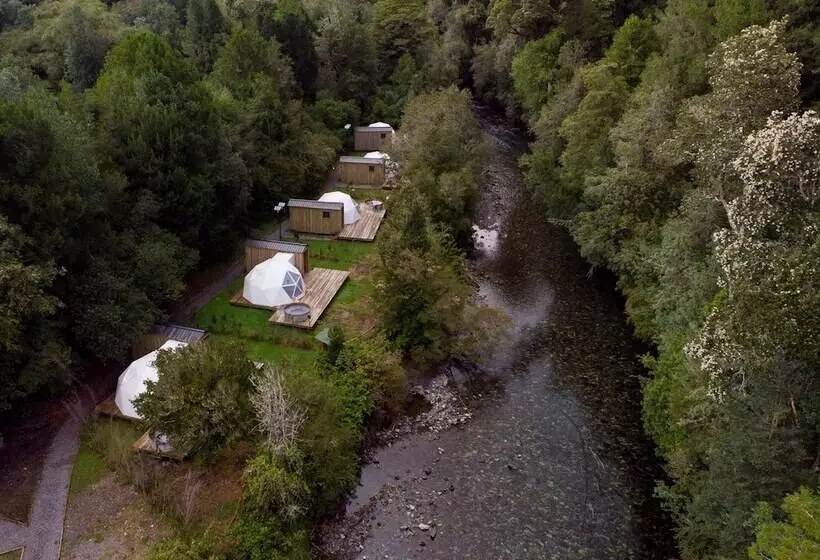リゾートホテル Termas De Aguas Calientes