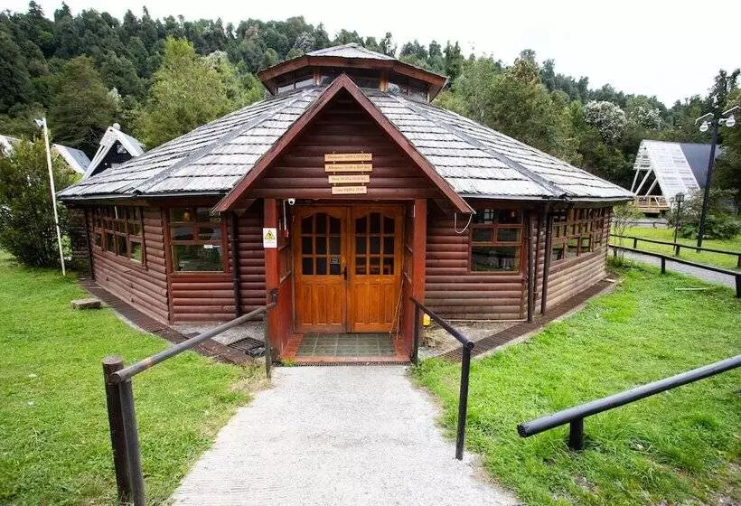 リゾートホテル Termas De Aguas Calientes