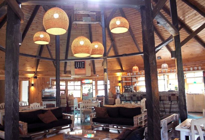 منتجع Termas De Aguas Calientes