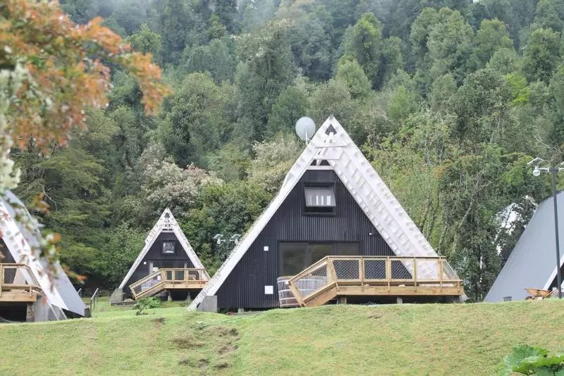 リゾートホテル Termas De Aguas Calientes