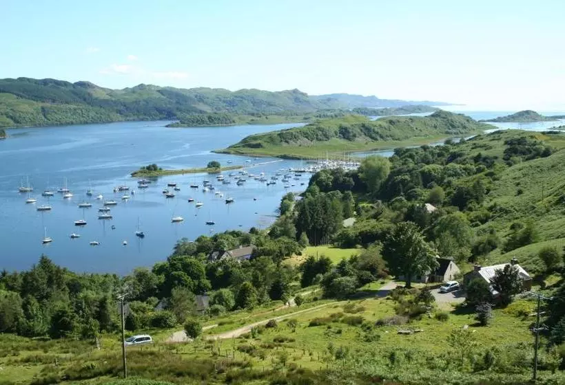 The Galley Of Lorne Inn