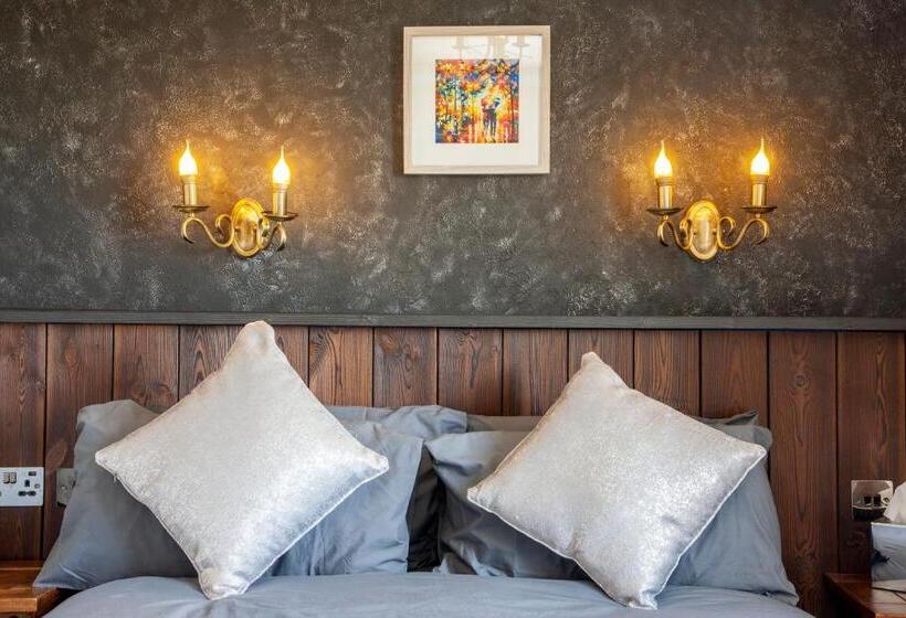 The Galley Of Lorne Inn