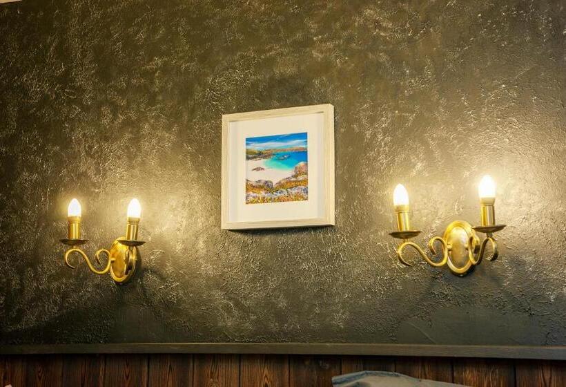 The Galley Of Lorne Inn