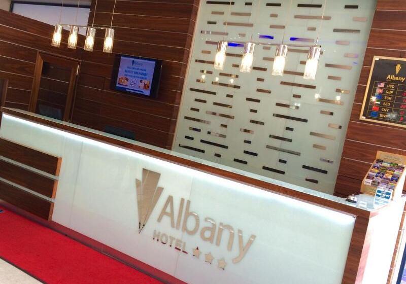 בית מלון כפרי Albany