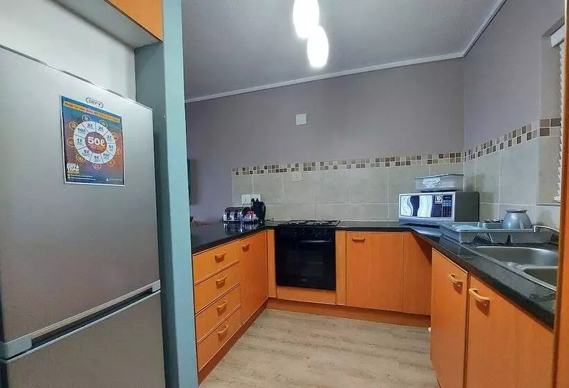 호텔 First Group Brookes Hill Suites