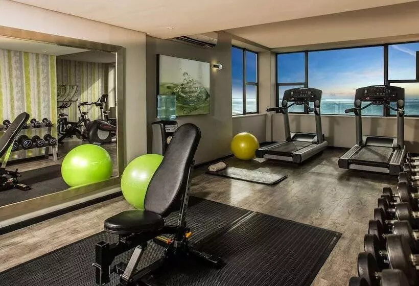 בית מלון כפרי Garden Court Kings Beach