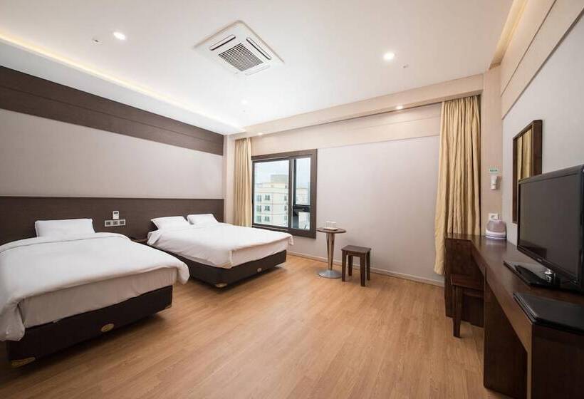 ホテル Jeju Palace