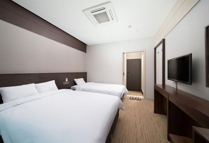 ホテル Jeju Palace