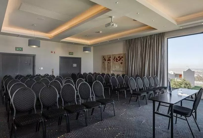 Protea Hotel By Marriott Cape Town Tyger Valley