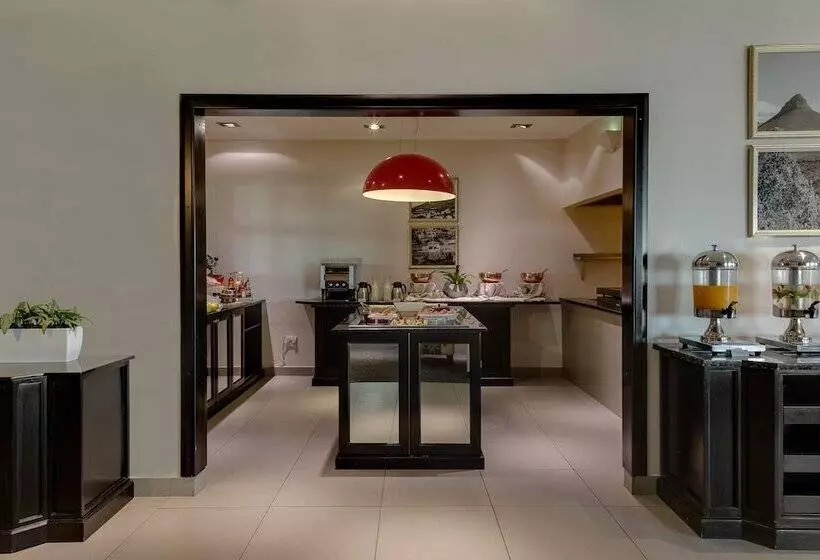 Protea Hotel By Marriott Cape Town Tyger Valley