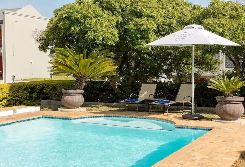 Protea Hotel By Marriott Cape Town Tyger Valley