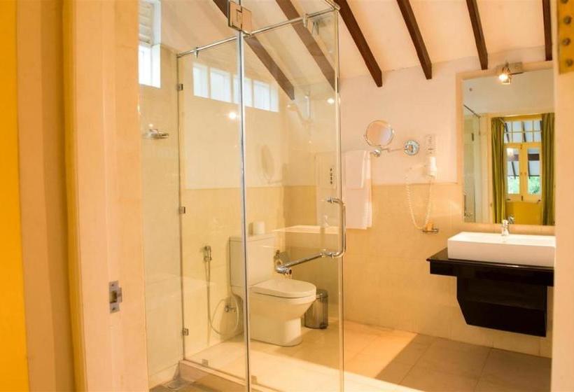 Hotel Sigiriya Village