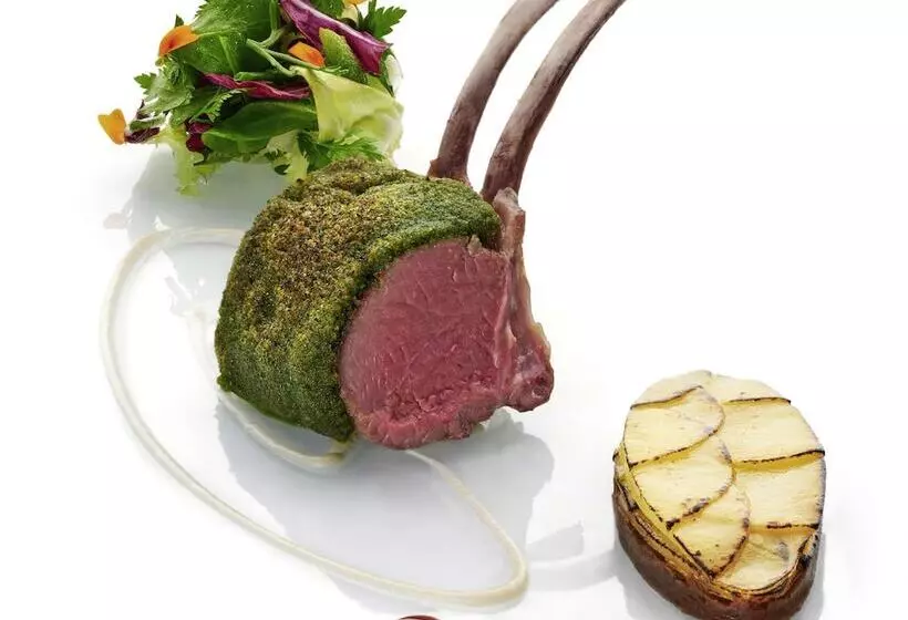 Swissotel The Stamford Singapore